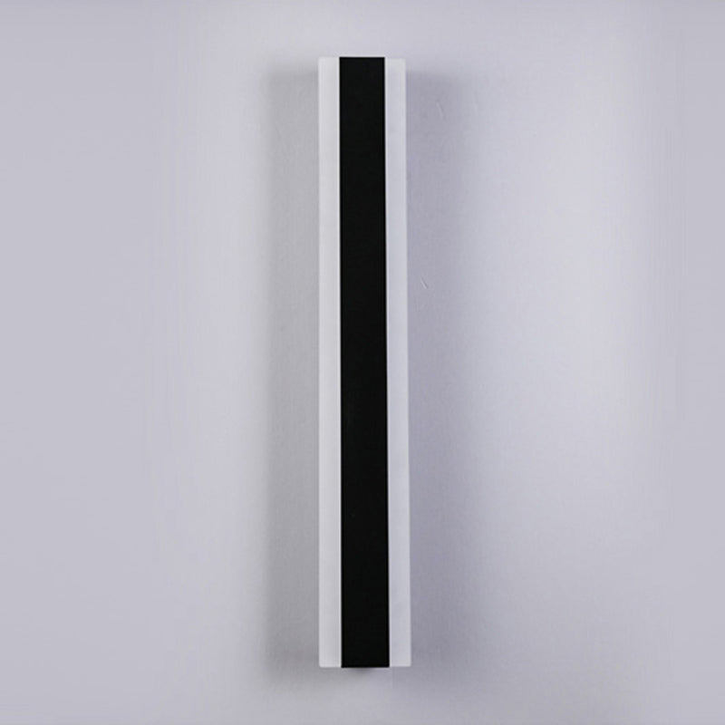 Metal Linear Shape Wall Lighting Modern Style 1-Light Wall Mounted Light in Black