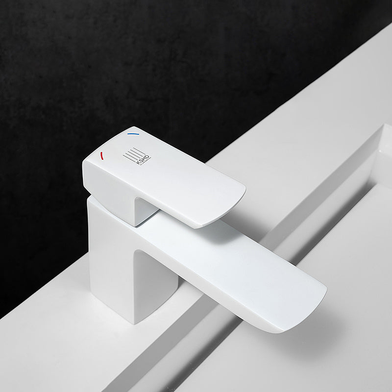 Modern Lever Handles Sink Faucet White Brass Bathroom Sink Faucet