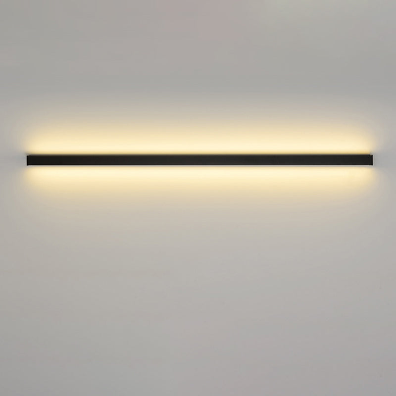 Linear Shape Metal Wall Lighting Modern Style 1-Light Wall Mounted Light in Black