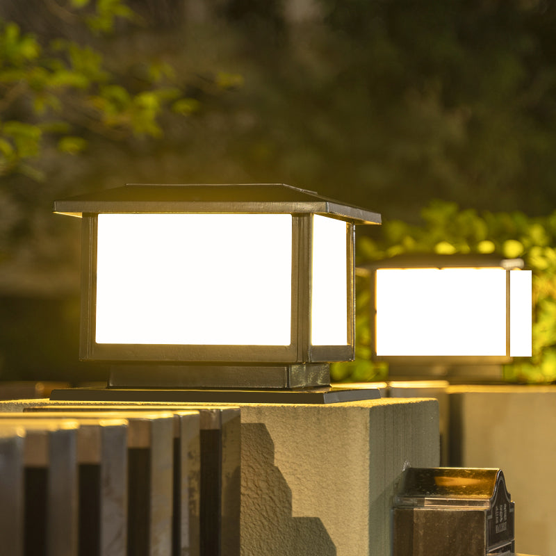 Simple LED Pillar Light Geometric Solar Lighting Fixture for Backyard