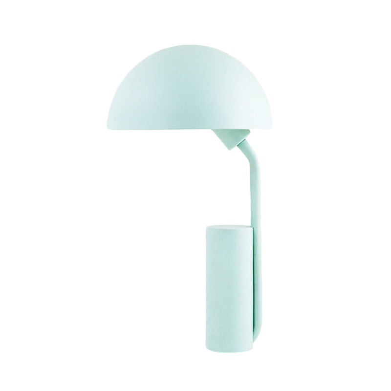 Éclairage de bureau en forme de fer Macaron 1 Light Light Black / Light Green Finish Table avec conception réglable