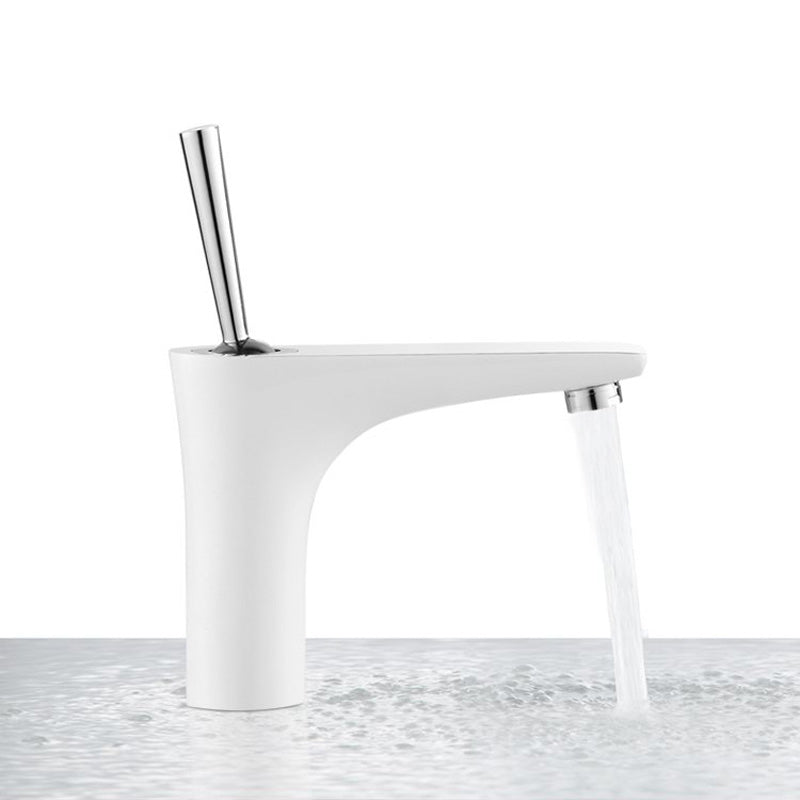 Modern Style Bathroom Sink Faucet with 1-Handle Brass Sink Faucet