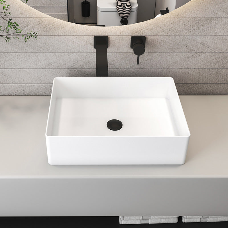 Metal Widespread Lavatory Faucet Modern Wall Mounted Bathroom Faucet