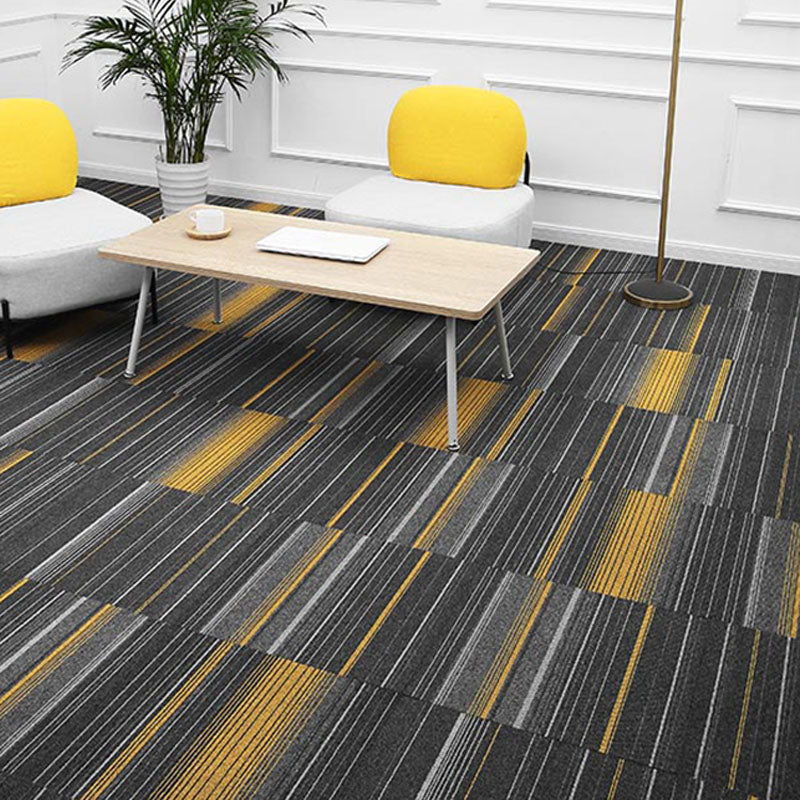 Modern Carpet Tiles Self Adhesive Multi Level Loop Fire Resistant Carpet Tile