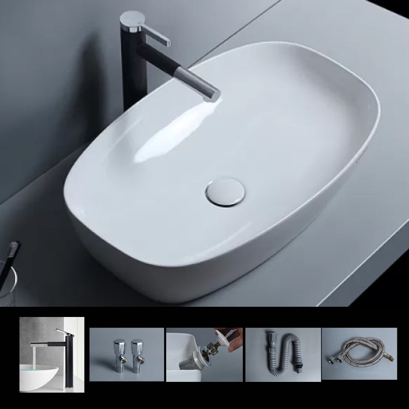 Traditional Vessel Bathroom Sink Porcelain with Faucet Basin Sink