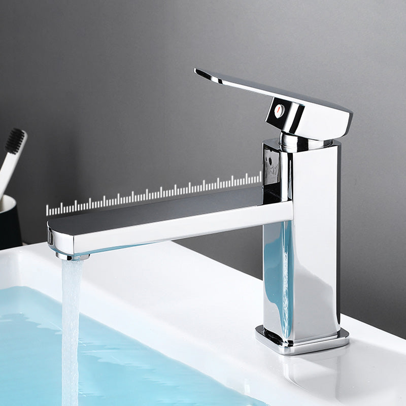 Deck Mounted Copper Roman Tub Faucet Low Arc Roman Tub Faucet Set in Silver