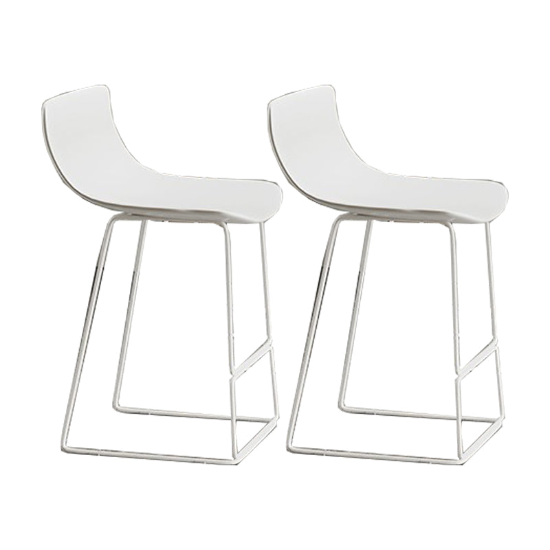 Contemporary Dining Stools Plastic Low Back Bar Stools with Metal Base