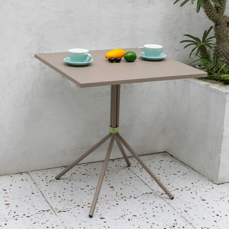 Industrial Style Outdoor Table Metal Dining Table with Metal Base