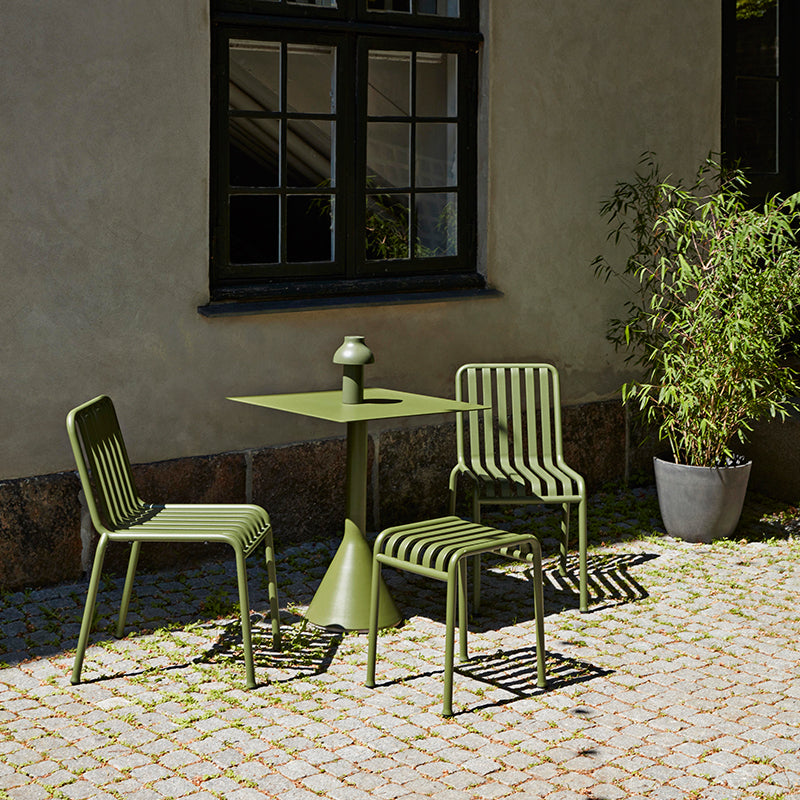 Metal Green Dining Table Industrial Outdoor Table with Pedestal Base