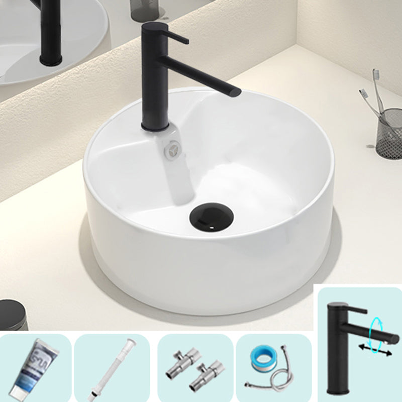 Round Vessel Bathroom Sink Vitreous China Vessel Lavatory Sink