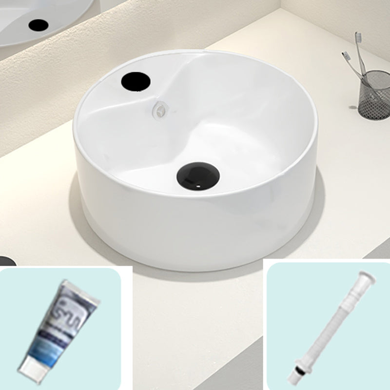 Round Vessel Bathroom Sink Vitreous China Vessel Lavatory Sink