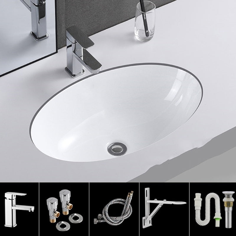 Classic Porcelain Bathroom Sink Trough Bathroom Sink in White