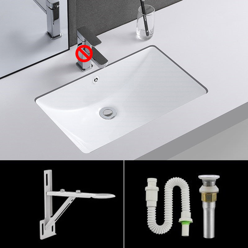 Classic Porcelain Bathroom Sink Trough Bathroom Sink in White