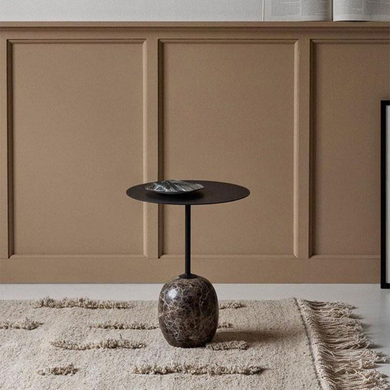 Modern Round Metal Side Table 15.74" Wide Pedestal End Table