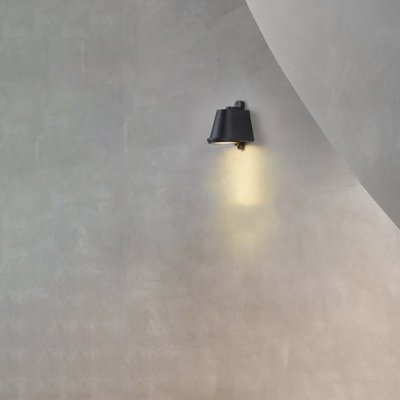 Modern Metal Wall Sconce Trapezoid Shape Wall Light with Glass Shade for Courtyard