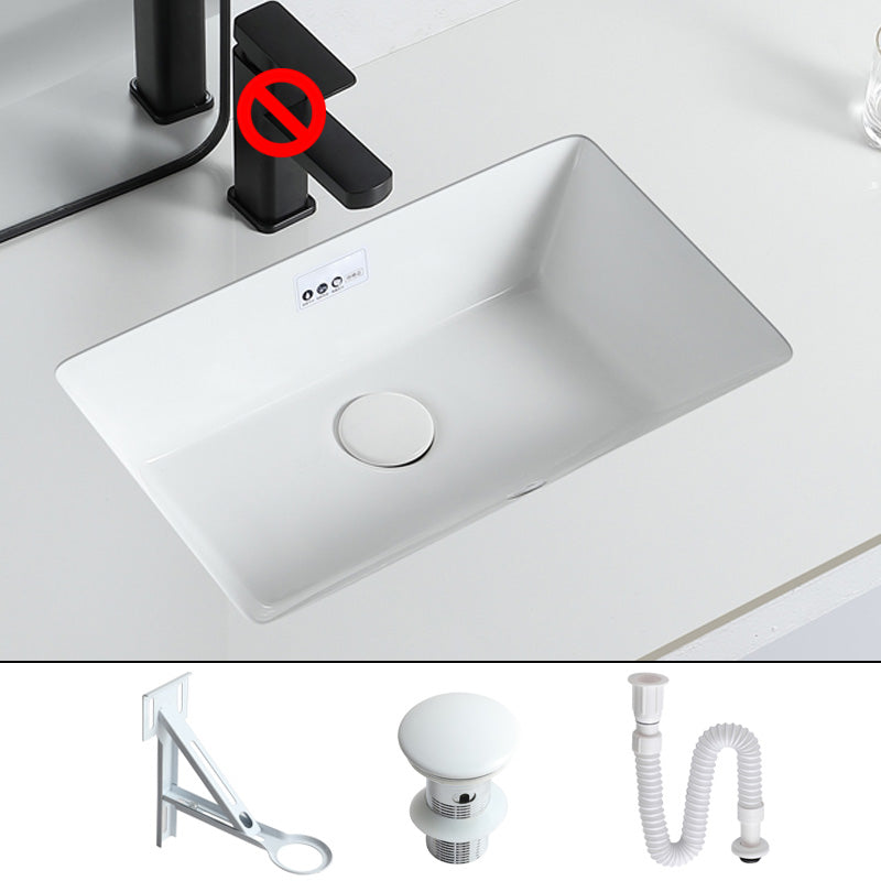 Traditional Undermount Bathroom Sink Porcelain with Overflow and Drain Assembly Basin Sink