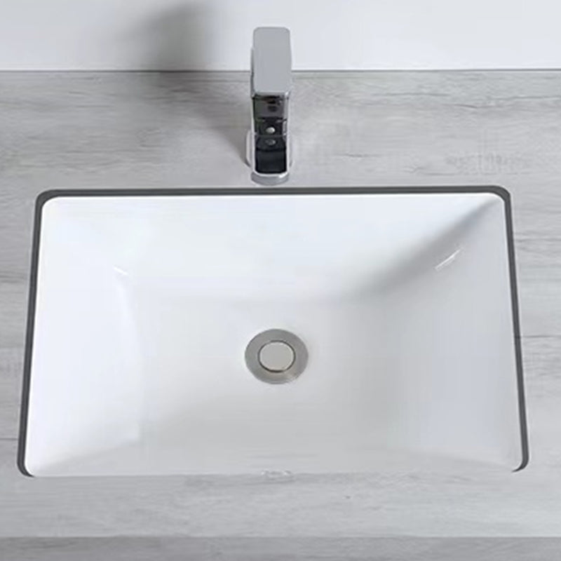 Traditional Undermount Bathroom Sink Porcelain with Pop-Up Drain Basin