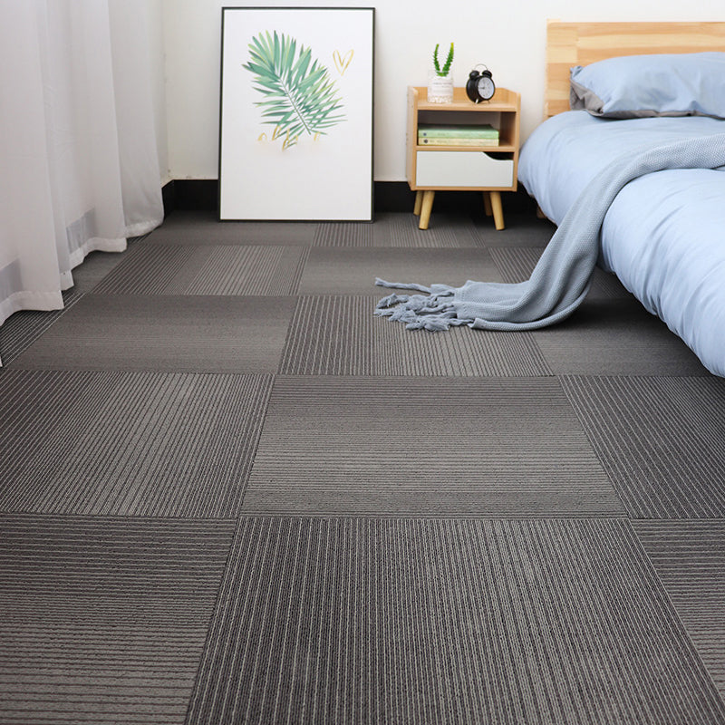 Modern Carpet Floor Tile Self Adhesive Level Loop Stain Resistant Carpet Tile