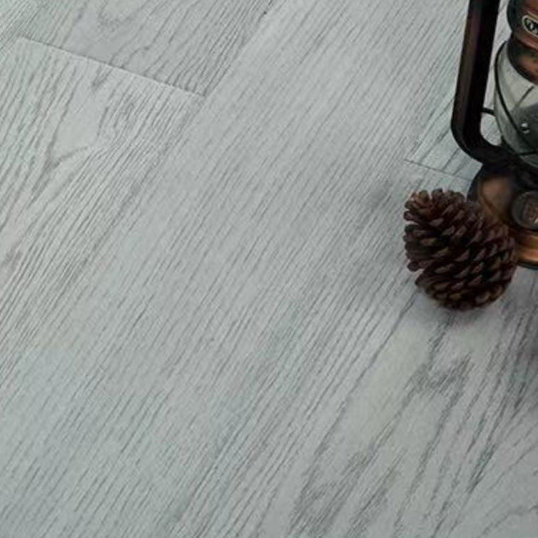 Traditional Laminate Floor Click-Lock Mildew Resistant Laminate Plank Flooring