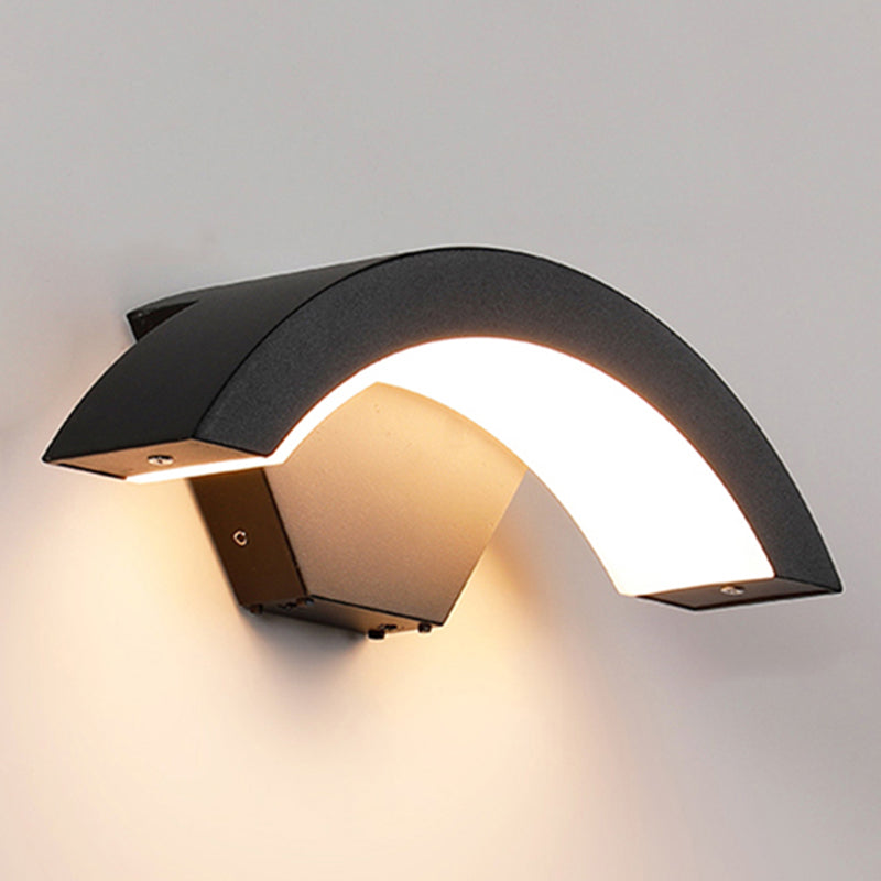 Simple Wall Sconce Curve Outdoor Sconce Light Fixture in Black