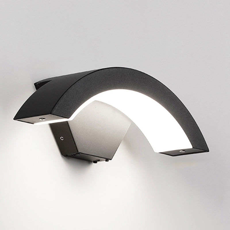 Simple Wall Sconce Curve Outdoor Sconce Light Fixture in Black