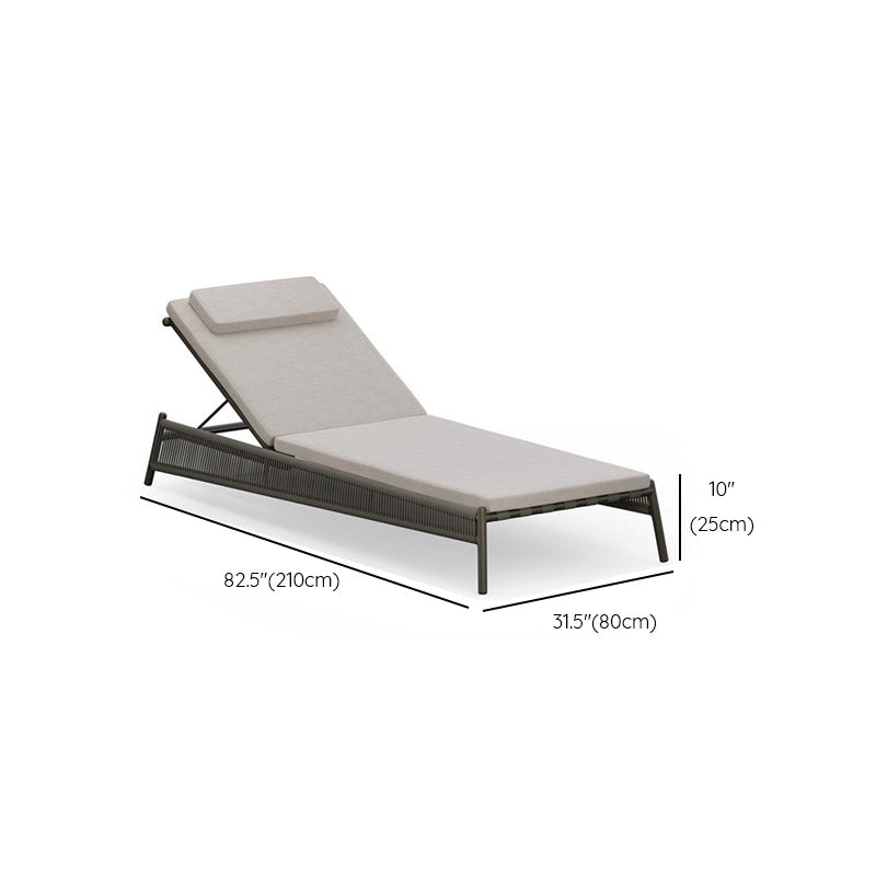 Industrial Metal Frame Outdoor Patio Sofa Wiht UV Resistant White Cushion