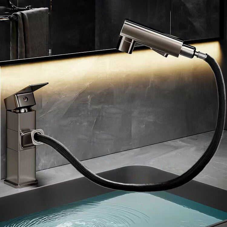 Bathroom Vessel Faucet Swivel Spout Single Handle Faucet with Pull down Sprayer