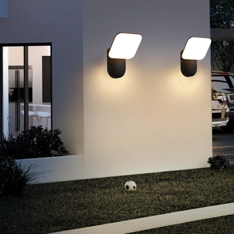 Simple Wall Sconce Waterproof Outdoor Sconce Light Fixture with Metal