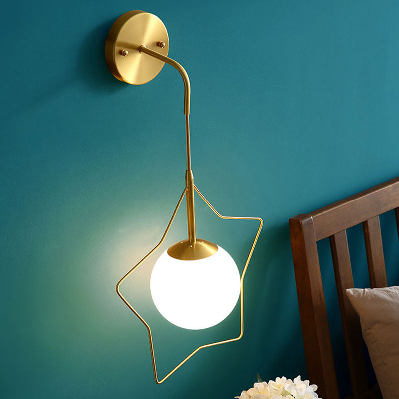 Ball Shape Metal Wall Lighting Modern Style 1-Light Wall Mounted Light in Gold