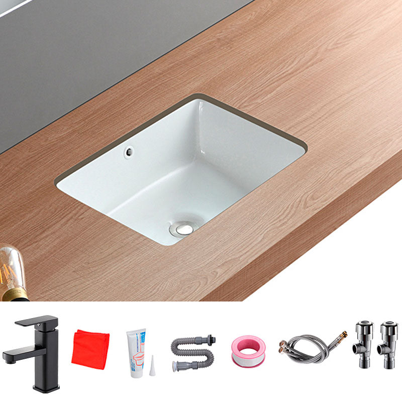 Traditional Undermount Bathroom Sink Porcelain with Overflow Basin Sink