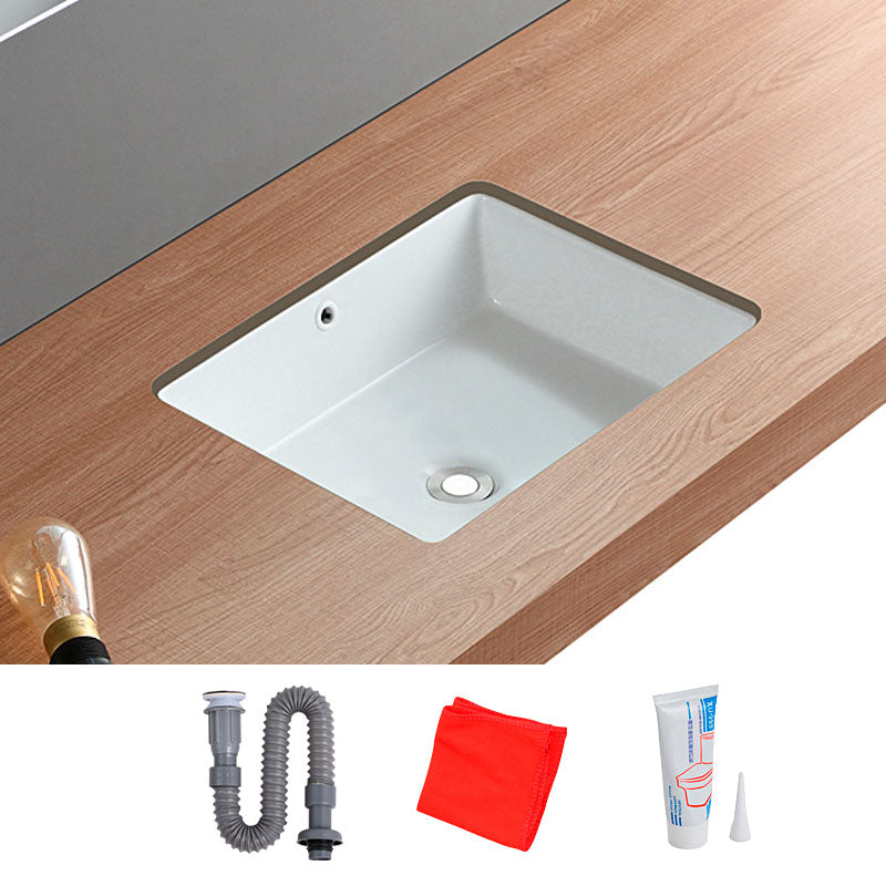 Traditional Undermount Bathroom Sink Porcelain with Overflow Basin Sink