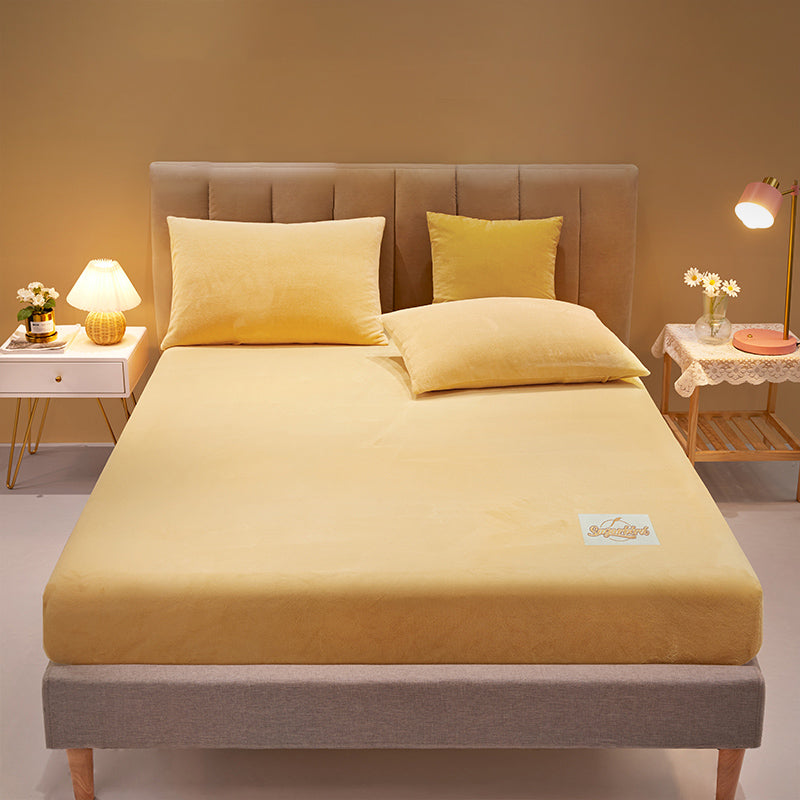 Polyester Bed Sheet Set Solid Color Extra Soft Bed Sheet Set