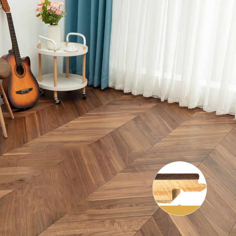 Contemporary Laminate Click-Lock Stain Resistant Laminate Flooring 15mm Thickness