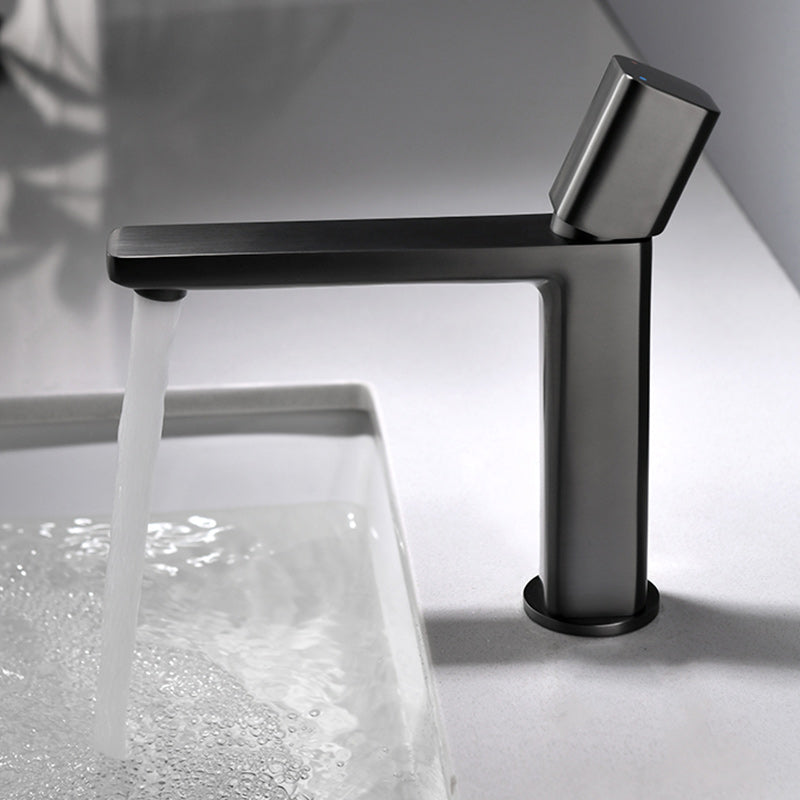 Modern Bathroom Sink Faucet with Single Handle Brass Square Faucet