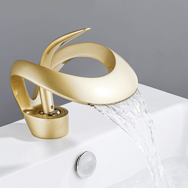 Luxury Single Handle Sink Faucet Brass Bathroom Novel Shape Faucet