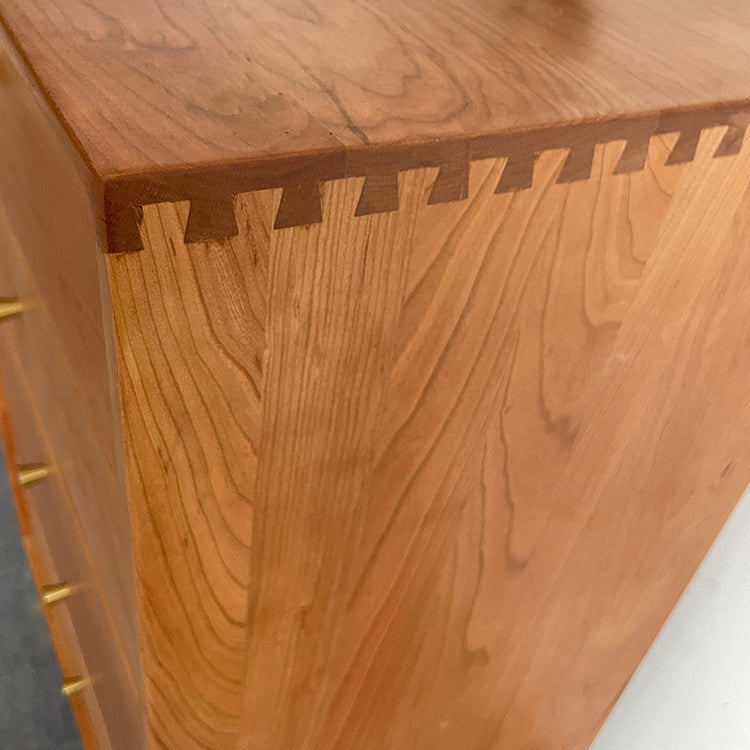 Mid-century Modern 5- Drawer Chest Rectangle Wooden Accent Chest