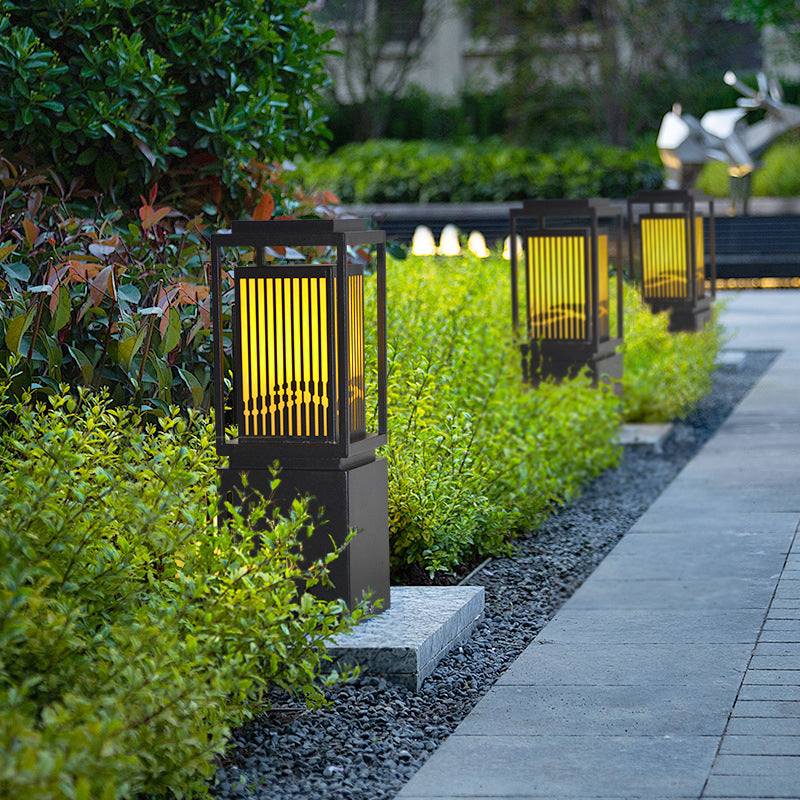 Modern Metal Solar Pillar Lamp Rectangle Shape Outdoor Waterproof Light in Black