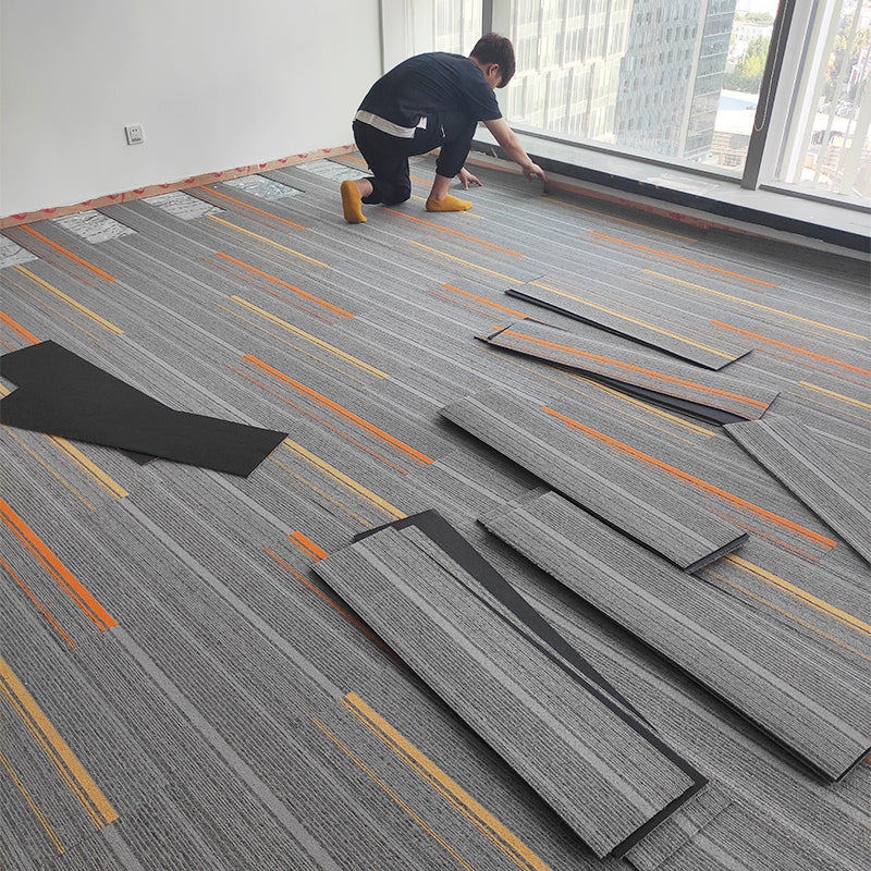 Modern Carpet Floor Tile Self Adhesive Level Loop Fade Resistant Carpet Tile