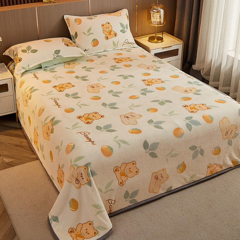 Popular Bed Sheet Cartoon Patterned Fade Resistant Non-Pilling Flannel Bed Sheet