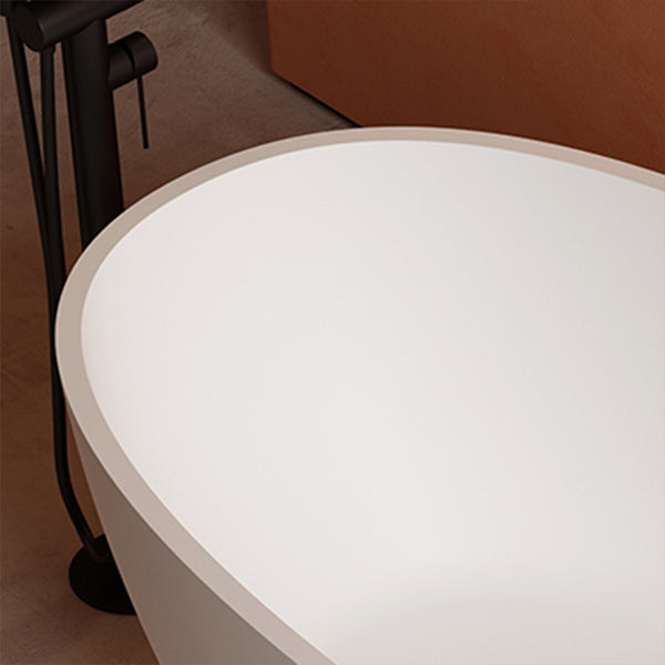 Antique Finish Oval Soaking Bath Stand Alone Modern Bath Tub