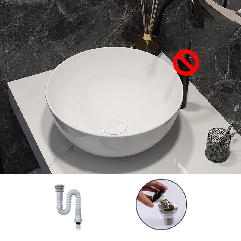 Modern Style Vessel Bathroom Sink Round Ceramic Vessel Bathroom Sink in White