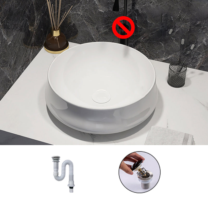 Modern Style Vessel Bathroom Sink Round Ceramic Vessel Bathroom Sink in White