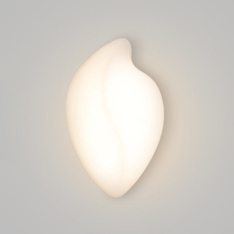 Single Modernism Wall Mounted Sconce White Acrylic Wall Light for Bedroom