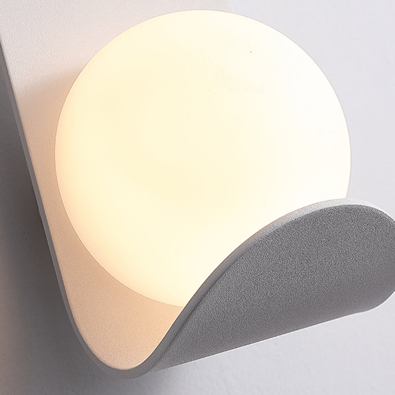 Modernist Wall Sconce Acrylic Shade Wall Light Fixture for Bedroom