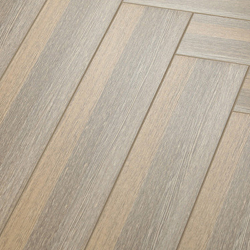 Textured Laminate Flooring Wooden Rectangular Fireproof Stain Resistant Click Laminate