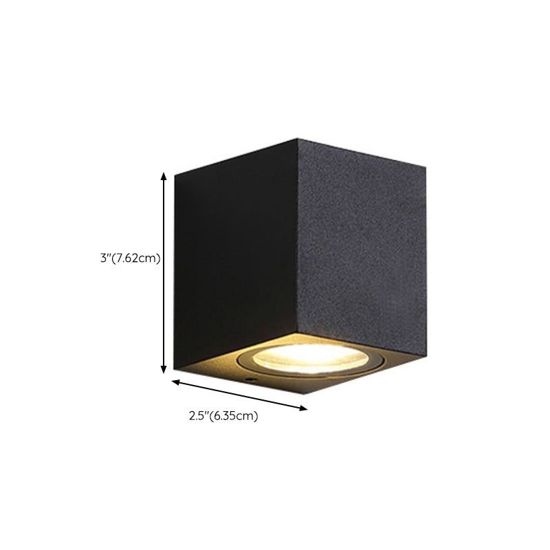 Contemporary Geometric Wall Light Aluminum & Glass Wall Sconce in Black