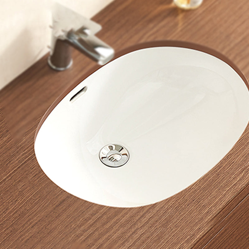 Oval Bathroom Sink Modern Style Overflow Hole Design Ceramic Bathroom Sink Only