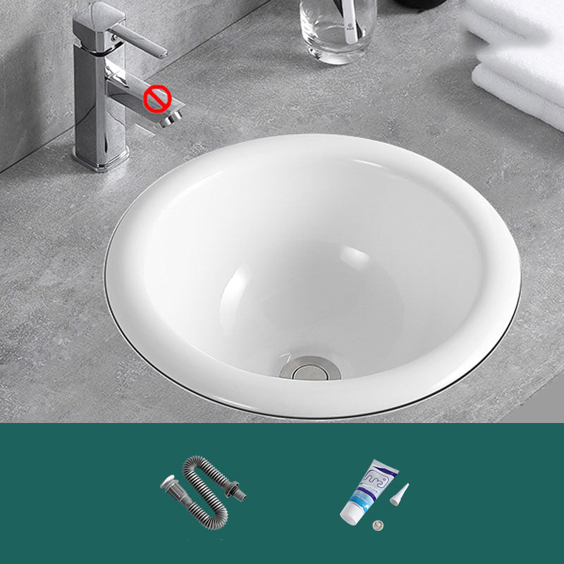 Contemporary Bathroom Sink with Overflow Porcelain Round Vessel Lavatory Sink
