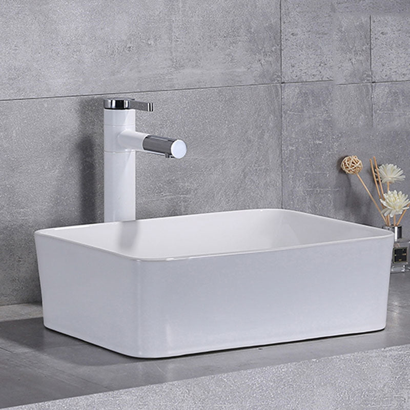Bathroom Sink White Ceramic Faucet Single Handle Round Shape Sink