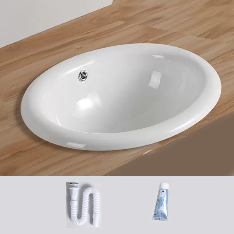 Contemporary Bathroom Sink with Pop-Up Drain Porcelain Oval-Shape Undermount Bathroom Sink